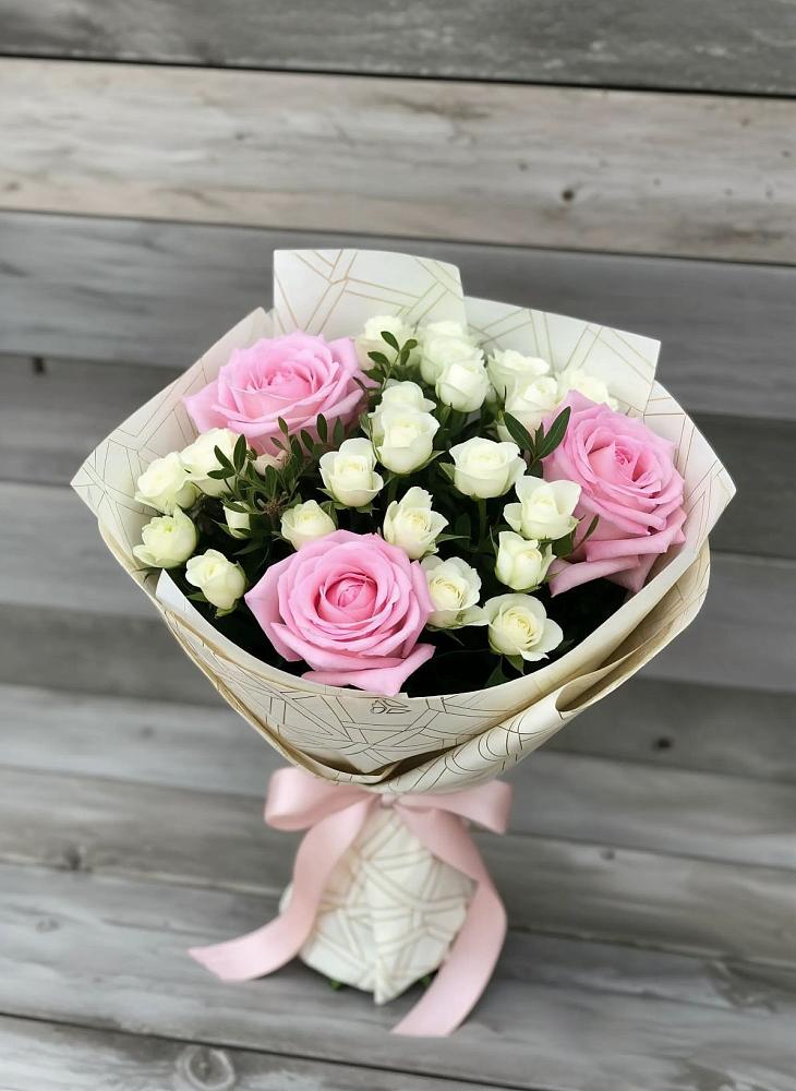Букет цветов из: Розы в Золотарёвке