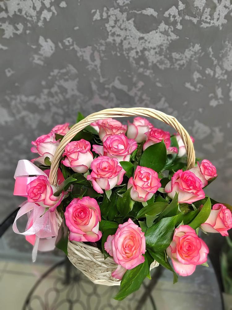 Цветочная композиция из Розы в корзине в Золотарёвке