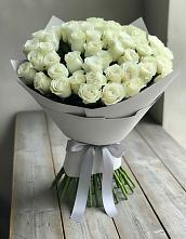 Букет 35 Белых роз в Золотарёвке