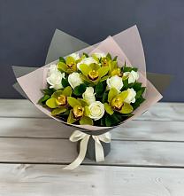 Букет цветов из:  Орхидеи и Розы в Золотарёвке