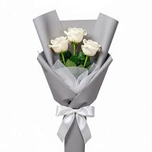 Букет 3 белые розы в Золотарёвке