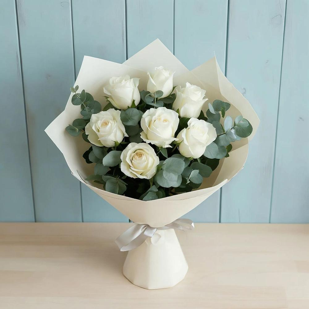 Букет Белые розы в Эвкалипте в Золотарёвке