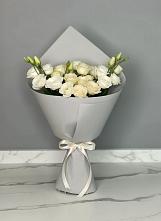 Букет цветов из:  Розы и Лизиантусы в Золотарёвке